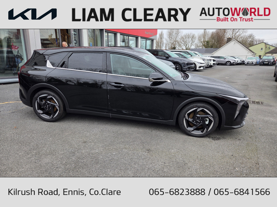 2026 Kia K4 - image 2