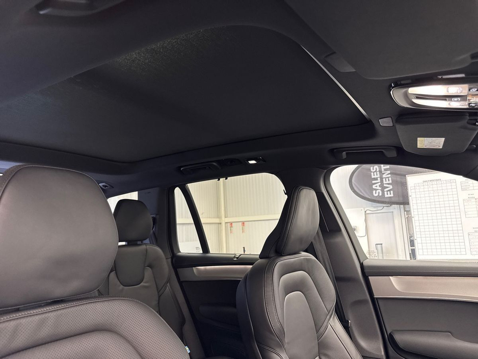 2026 Volvo XC90 - image 22