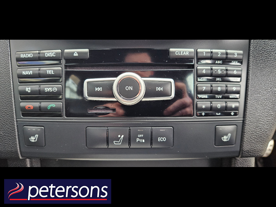 2012 Mercedes-Benz E Class - image 30