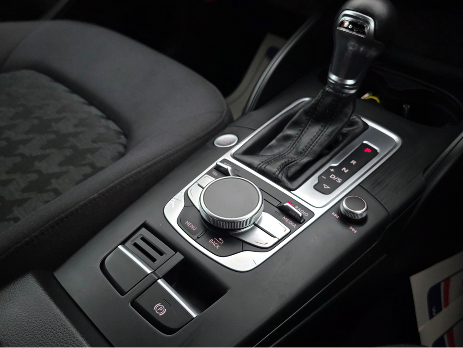 2015 Audi A3 SALOON ( 152 REG 1.4 TFSI AUTOMATIC - REVERSING CAMERA - PARKING SENSORS ALLOYS - SIMI DEALER - LOW ROAD TAX BAND €15,750