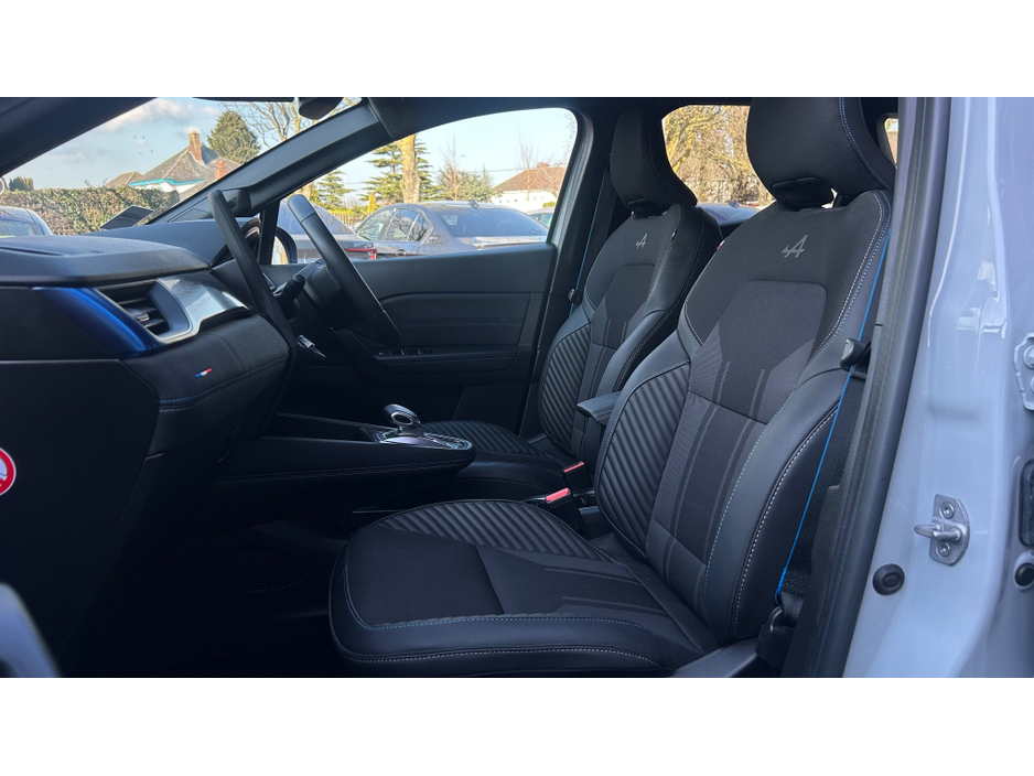 2025 Renault Symbioz - image 10