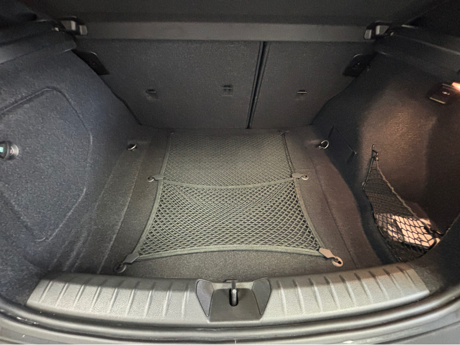 2015 BMW M1 - image 9