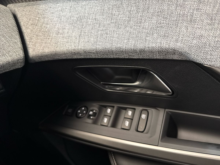 2026 Peugeot 5008 - image 20