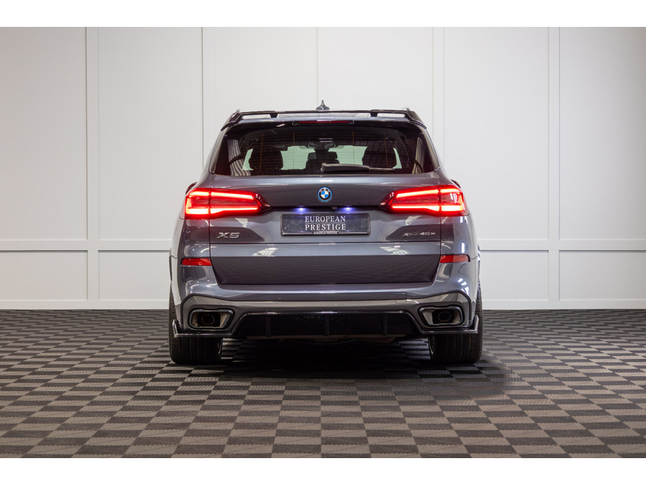 2022 BMW X5 xDrive45e M Sport €56,950