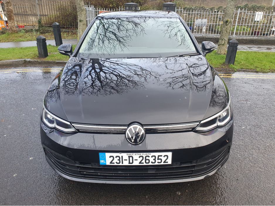 2023 Volkswagen Golf 1.0 eTSI MHE MHEV 110HP €24,995