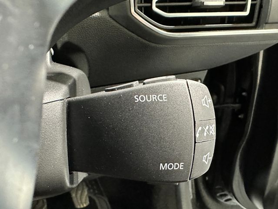 2022 Dacia Jogger Comfort Petrol 7 Seater 1.0 221 €17,750