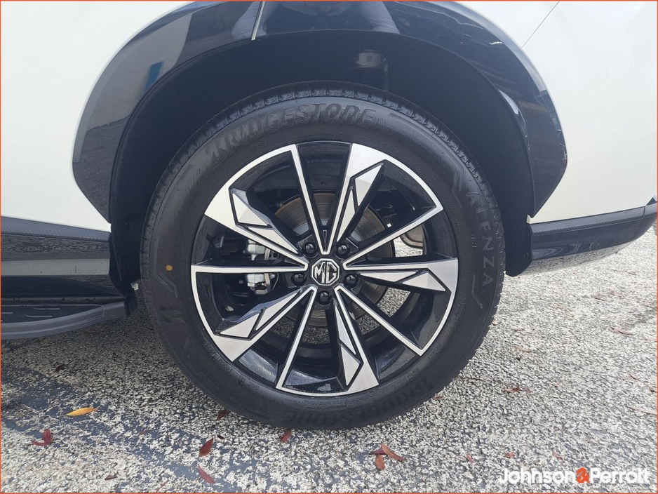 2026 MG HS ORDER YOUR NEW HS TODAY €41,845