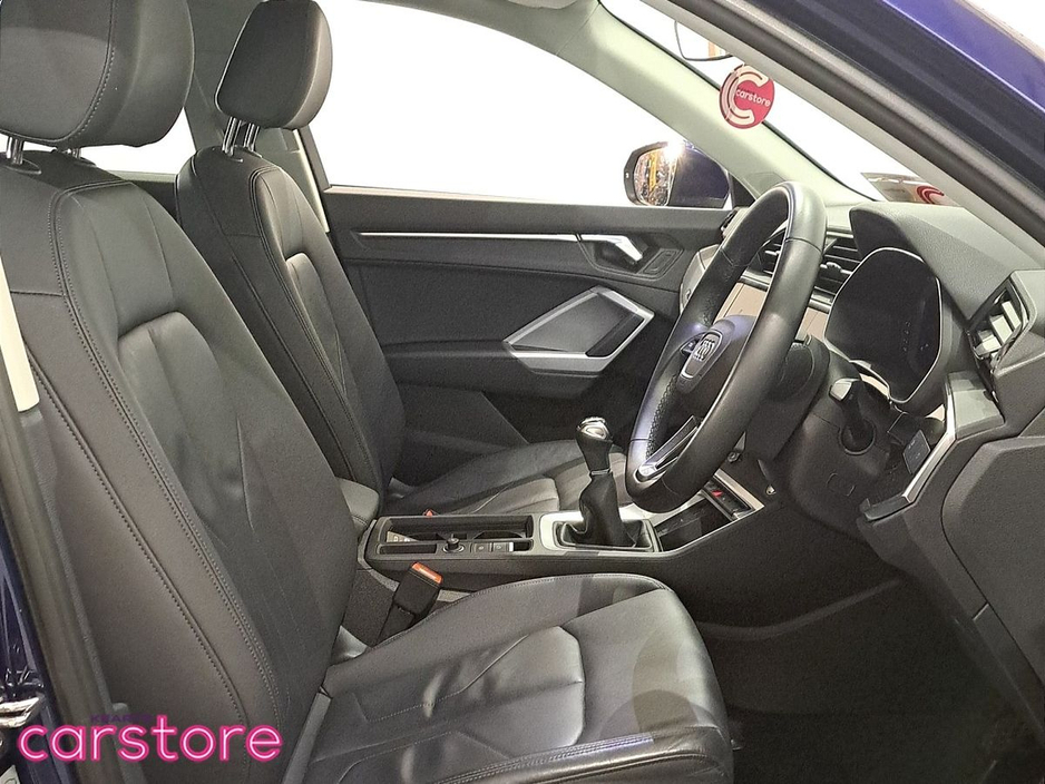 2023 Audi Q3 35 TDI 150HP SE €39,880