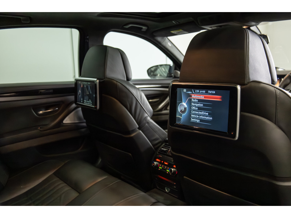 2016 BMW M5  €41,950