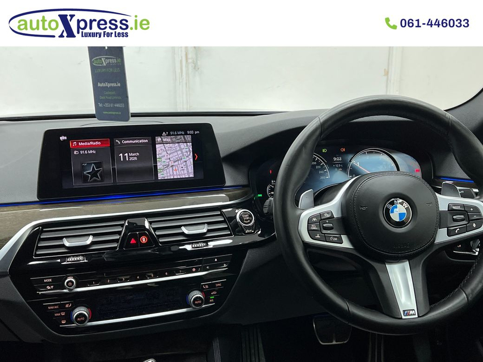 2018 BMW 5 Series - image 18