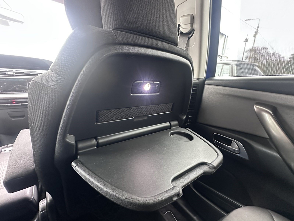 2018 Citroen Grand C4 Picasso - image 14