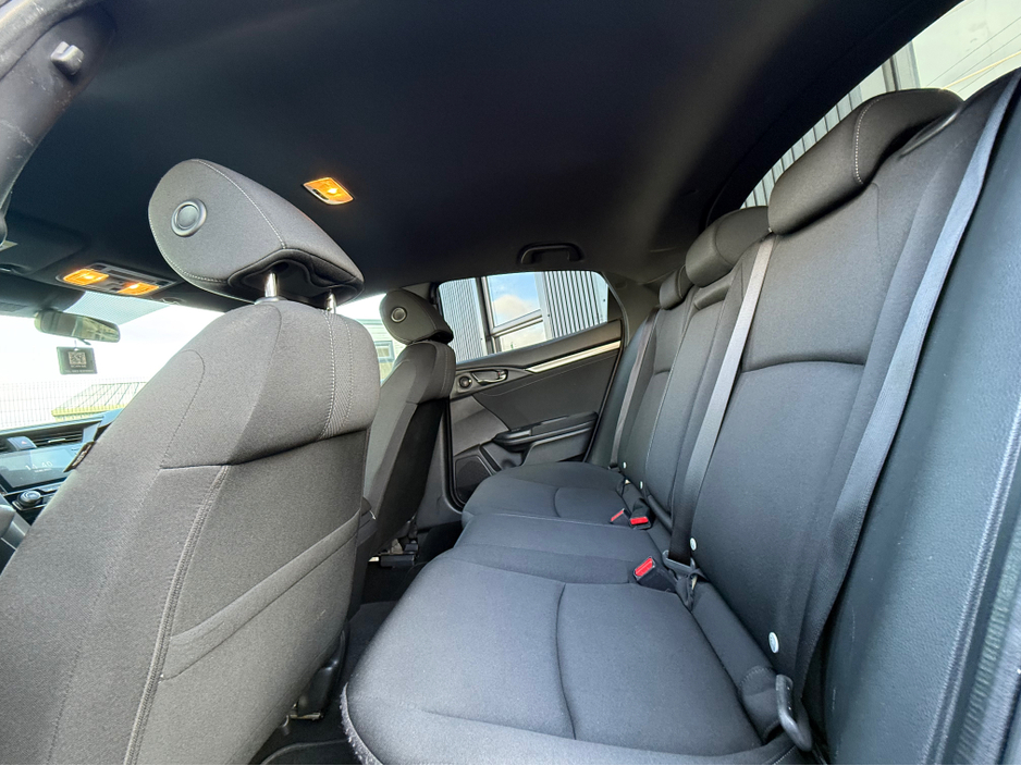 2020 Honda Civic SR Sport VTEC 1.0P €18,950