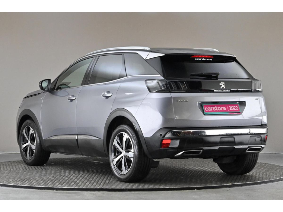 2022 Peugeot 3008 - image 7