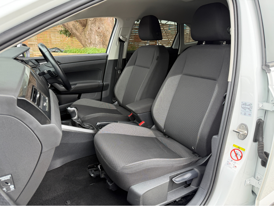 2023 Volkswagen Taigo - image 27