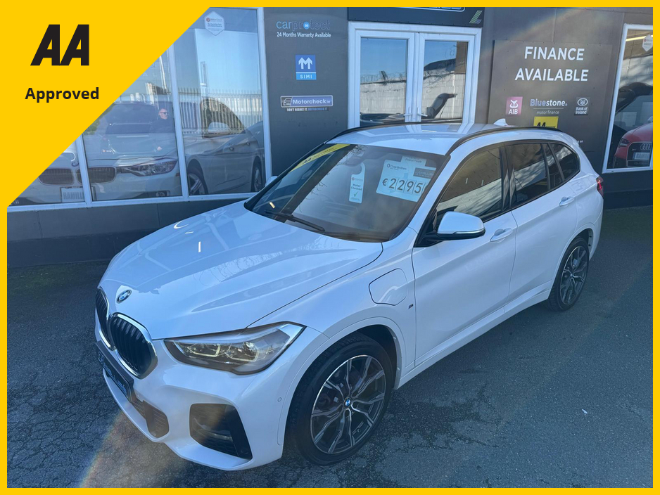 2021 BMW X1 - image 10