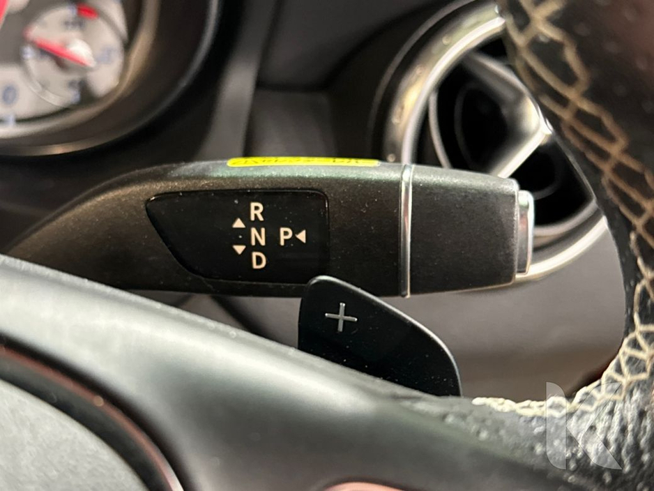 2017 Mercedes-Benz GLA Class - image 16