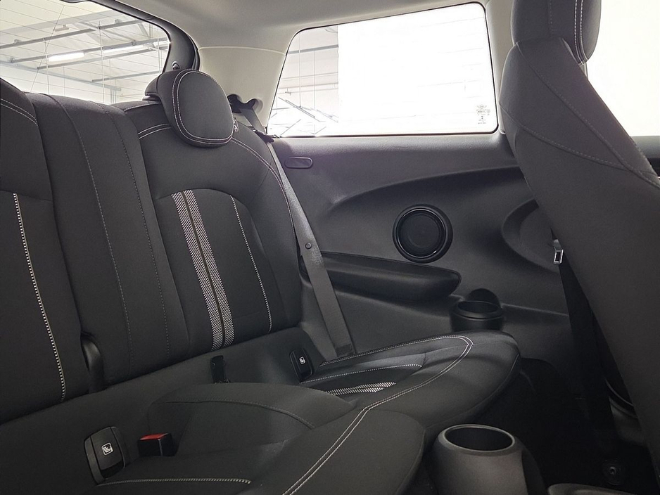 2021 MINI Hatch COOPER Electric Level 1 €12,950