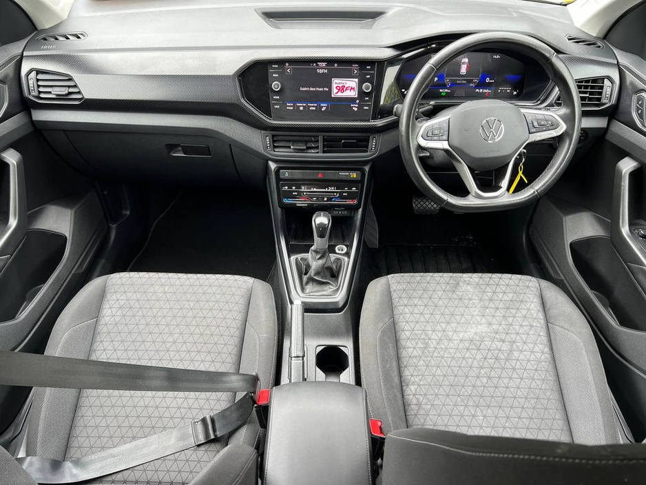 2023 Volkswagen T-Cross - image 10