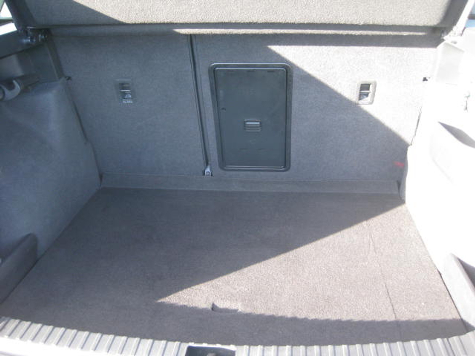 2020 Skoda Karoq - image 5