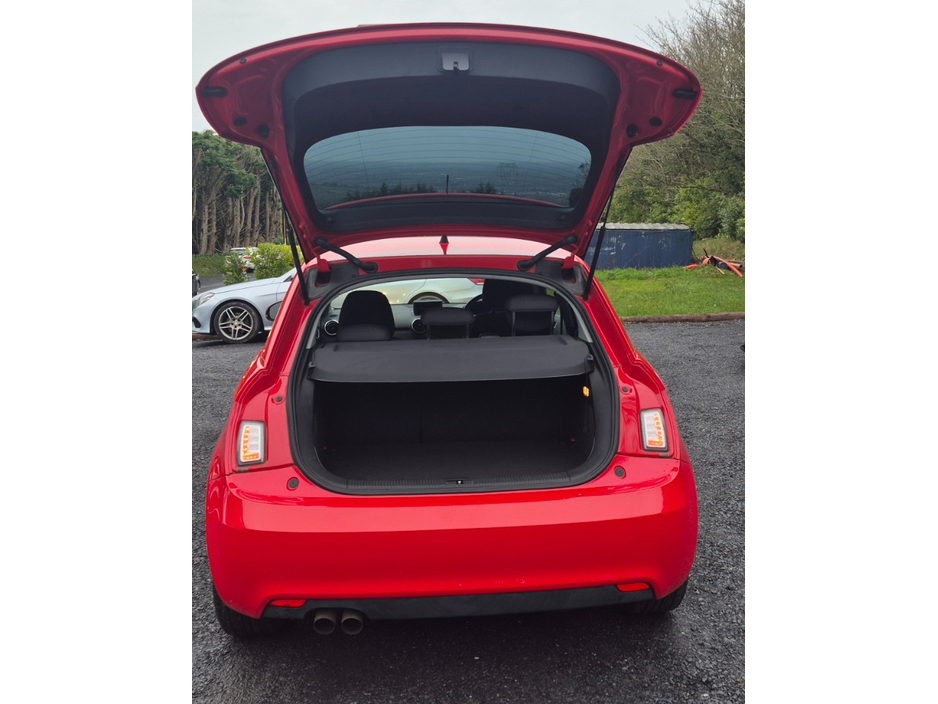 2014 Audi A1 - image 10