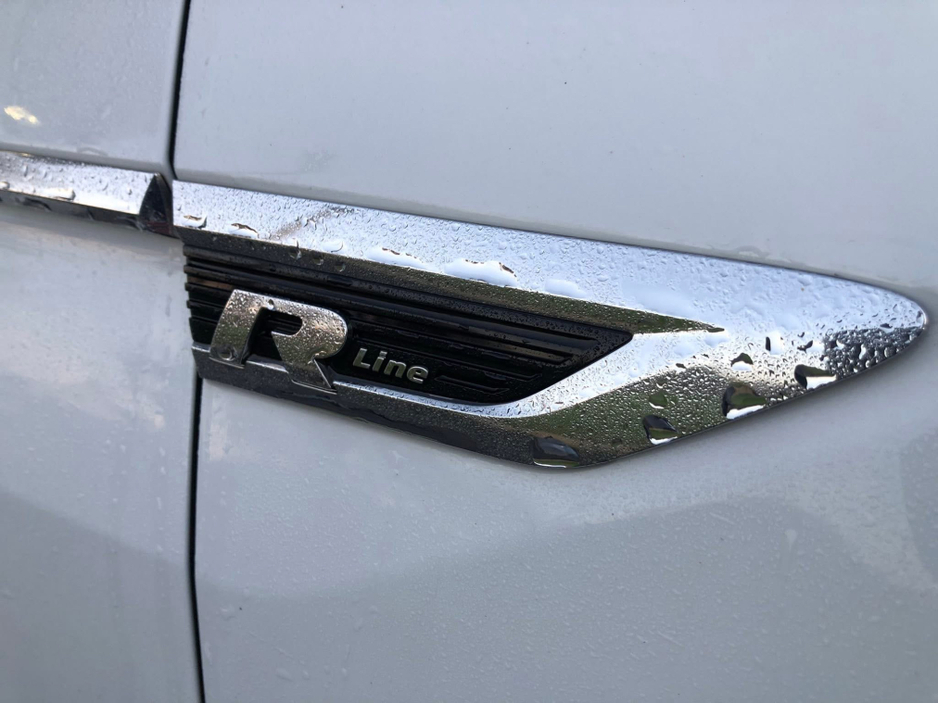 2019 Volkswagen Tiguan - image 20