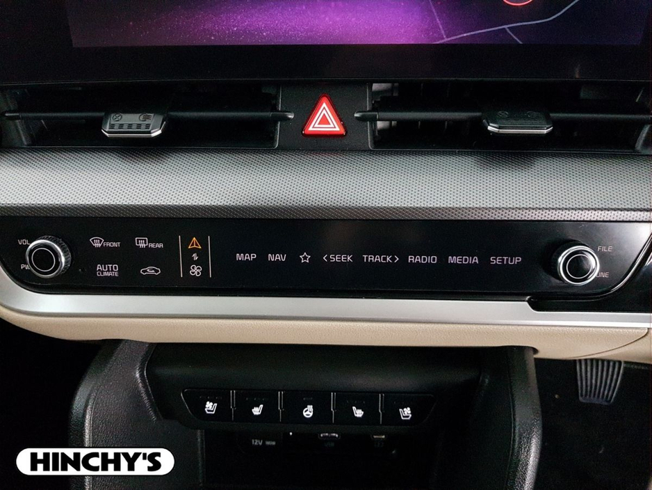 2022 Kia Sportage - image 16