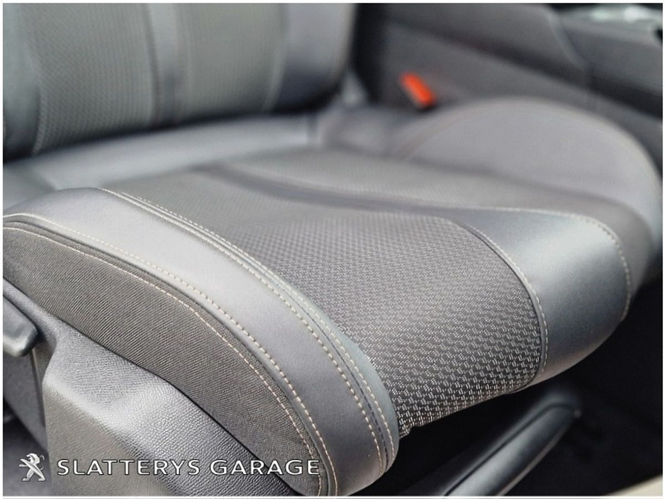 2024 Peugeot 3008 1.5 BlueHDi 130bhp Auto 6.4 GT €34,995