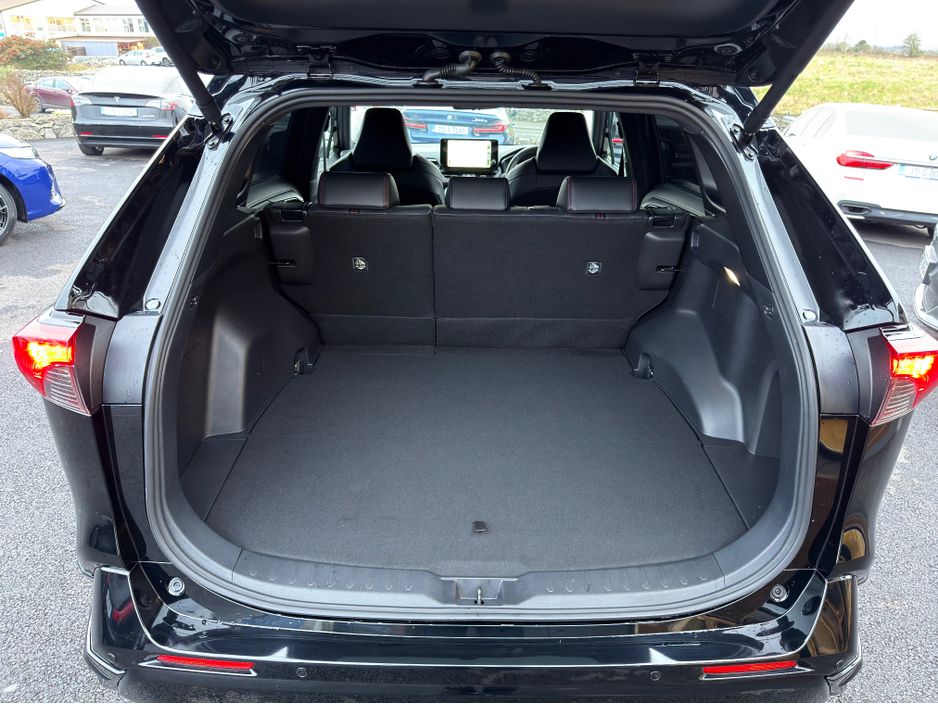 2024 Toyota Rav4 4X4 PHEV - Platinum Modelista - New model €48,940