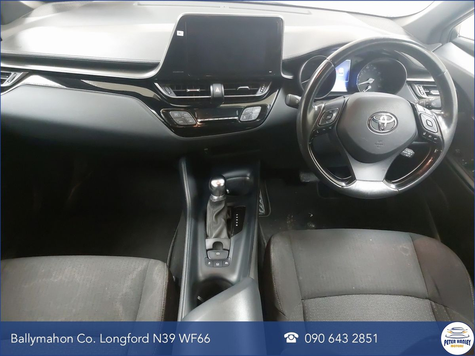 2019 Toyota C-HR 1.8 HYBRID LUNA €19,450
