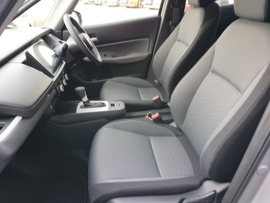 2020 Honda Jazz - image 18