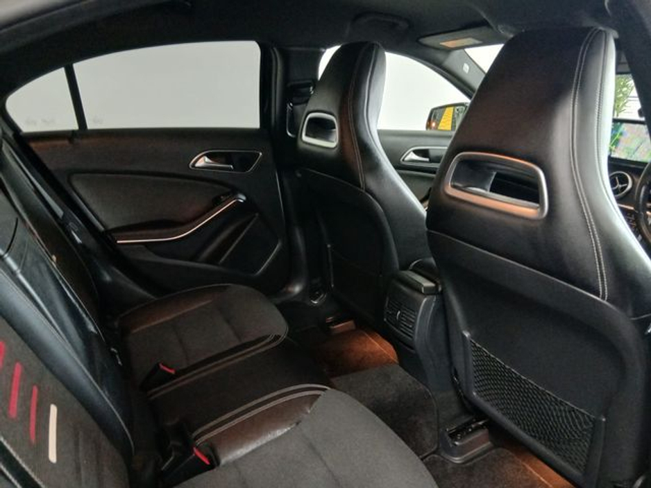 2016 Mercedes-Benz A Class - image 11