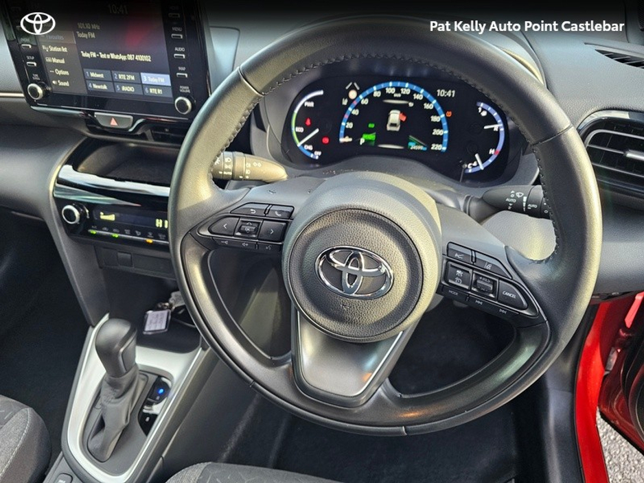 2023 Toyota Yaris Cross YARIS CROSS LUNA SPORT €30,950