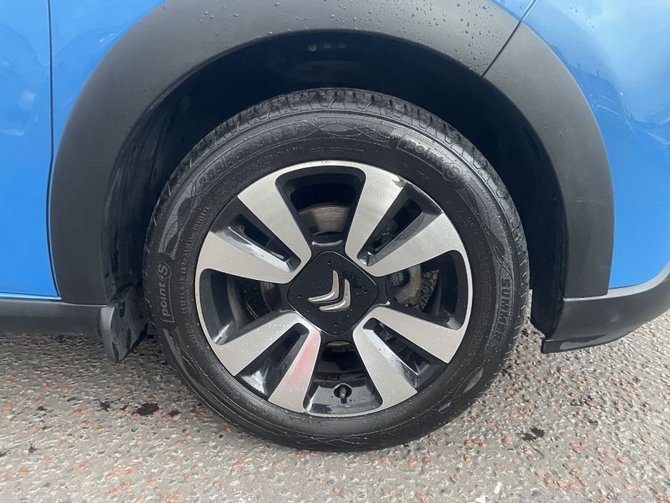 2018 Citroen C3 - image 10