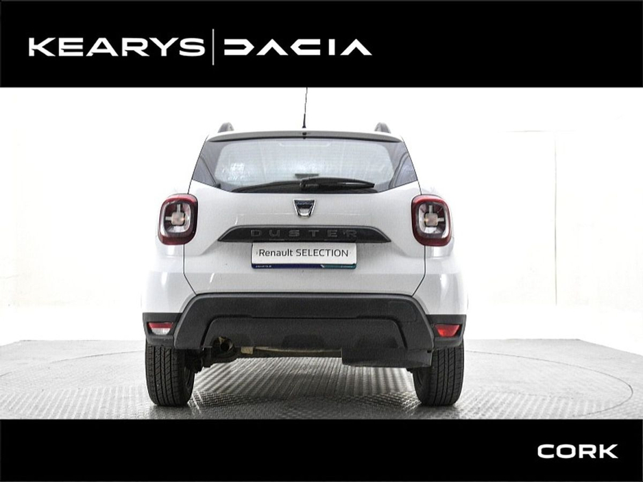 2019 Dacia Duster - image 2
