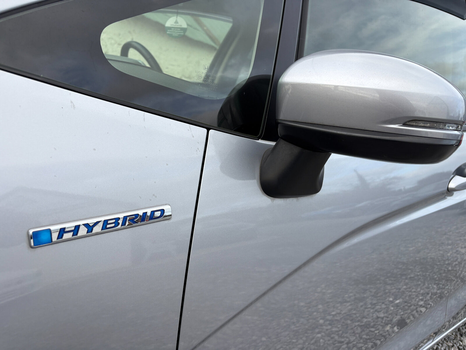 2019 Honda Fit - image 10