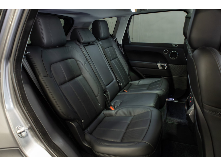 2021 Land Rover Range Rover Sport - image 11