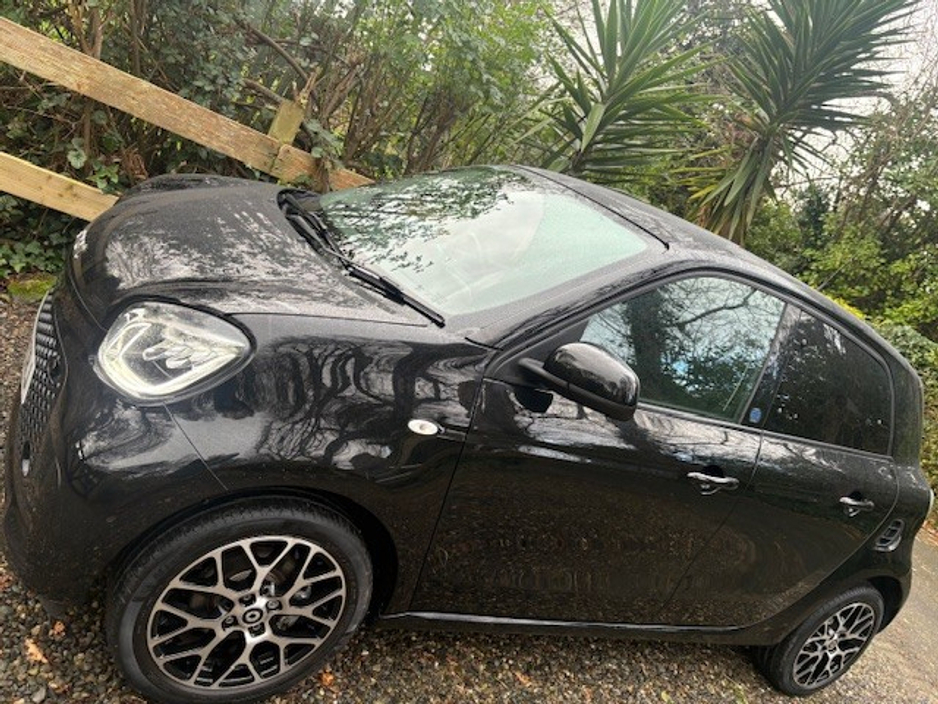 2021 Smart Forfour - image 5