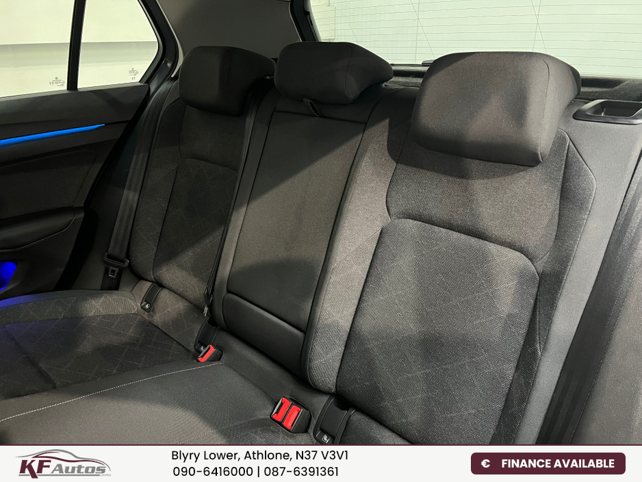 2023 Volkswagen Golf Life 2.0TDI 115bhp 5dr Auto - 232 Reg €29,995