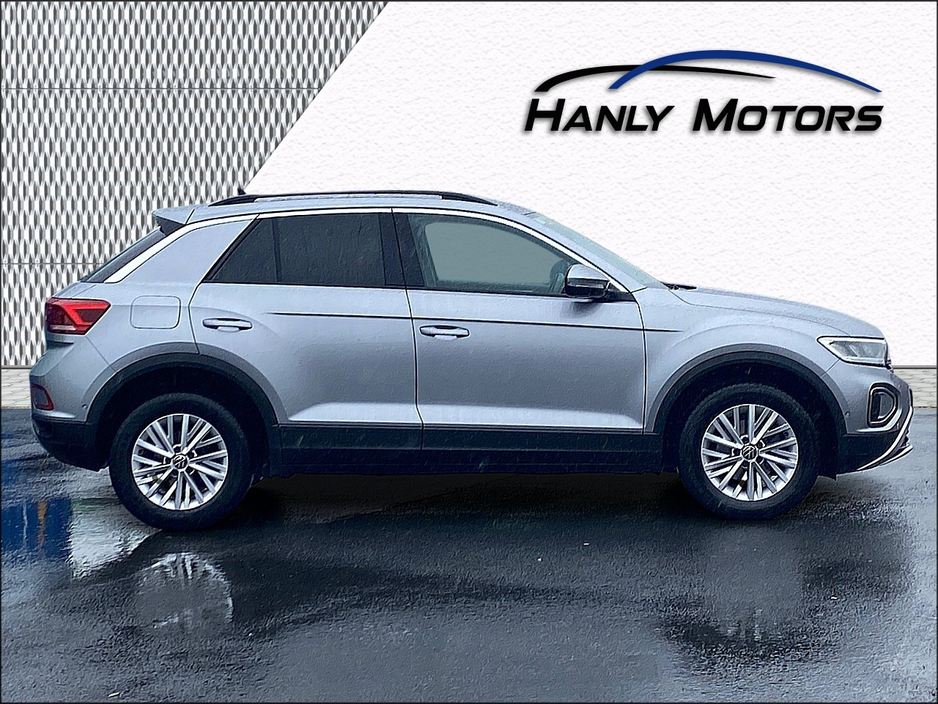 2023 Volkswagen T-Roc LIFE 2.0 TDI MANUAL 6SPEED FWD 116HP 5 €30,950