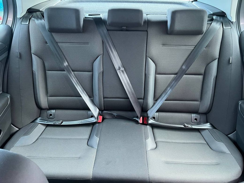 2020 Volkswagen Golf 2.0 TDI * HUGE SPEC * // 360 PARKING SENSORS // APPLE CARPLAY/ANDROID AUTO // HEADS-UP DISPLAY €21,900