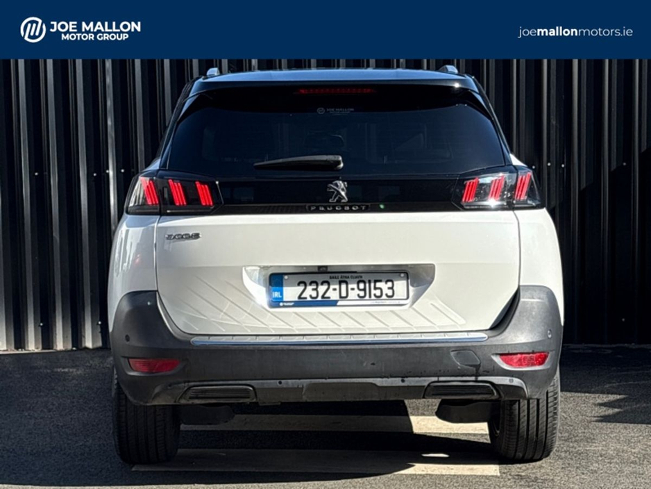 2023 Peugeot 5008 - image 14