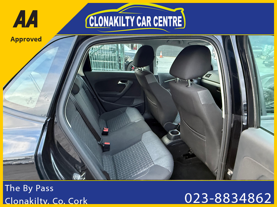 2016 Volkswagen Polo - image 12