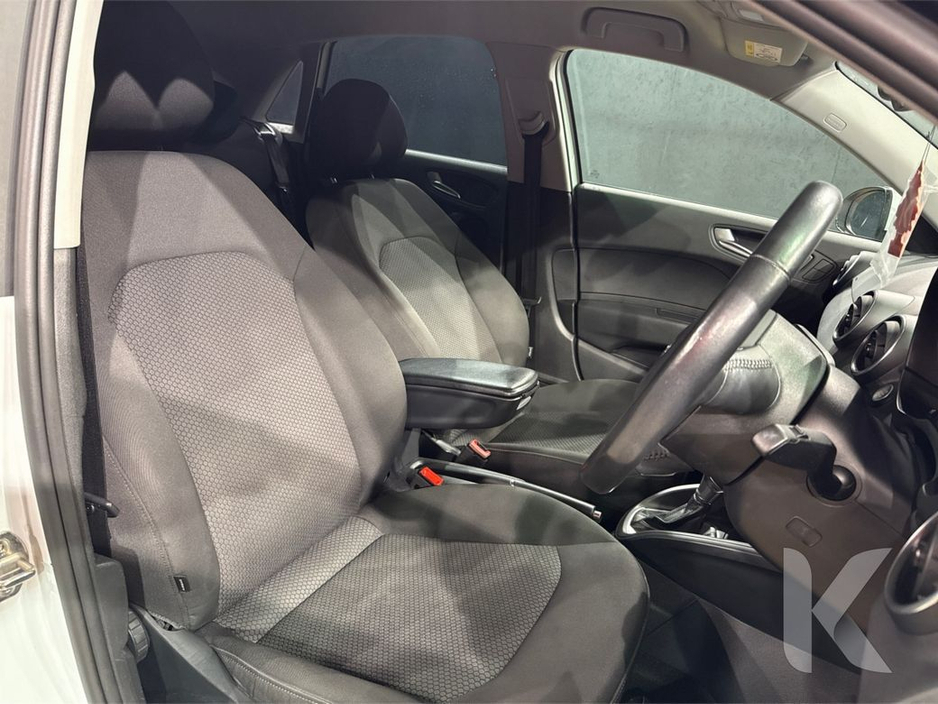 2018 Audi A1 - image 17