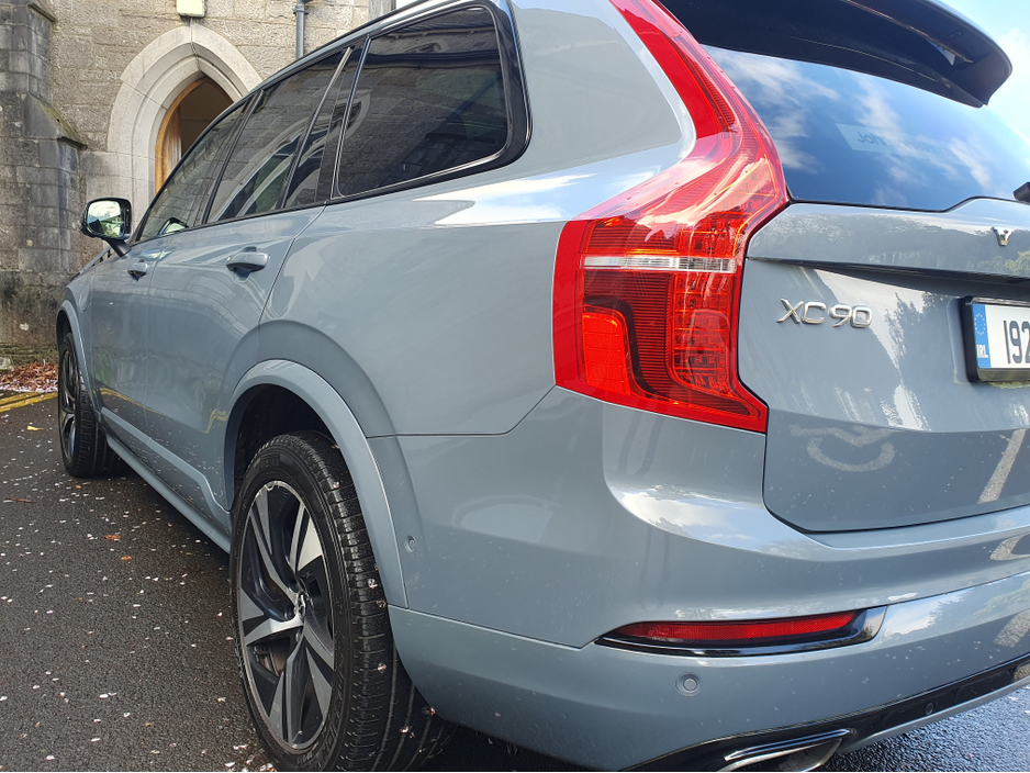 2019 Volvo XC90 - image 11