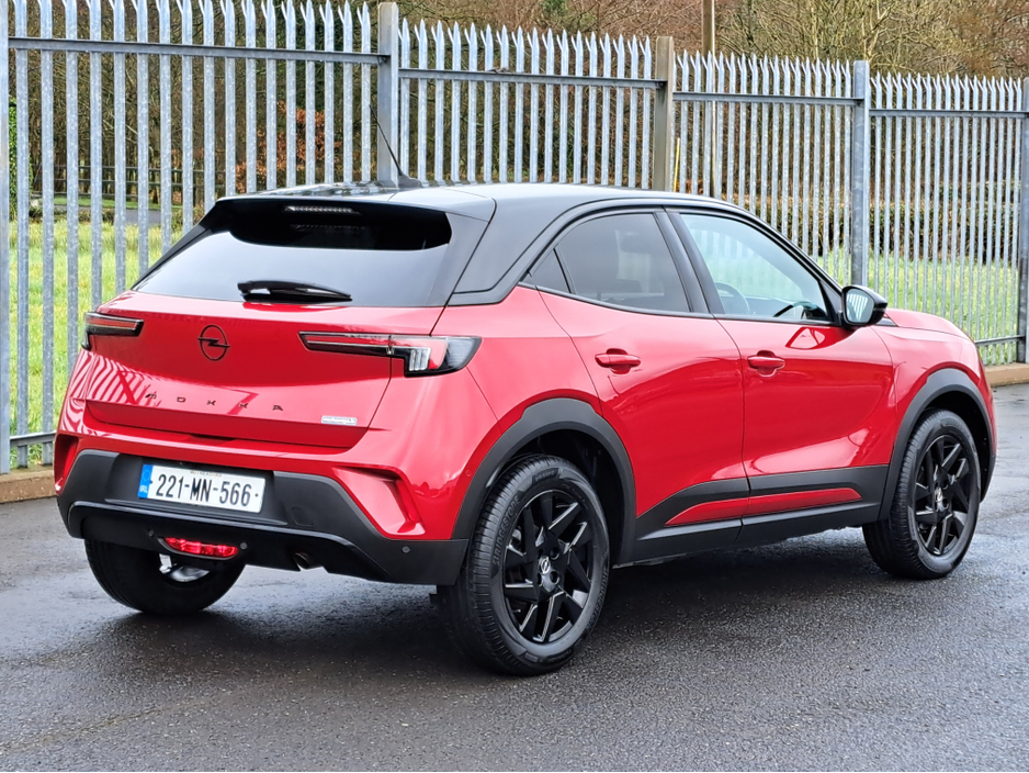 2022 Opel Mokka - image 4