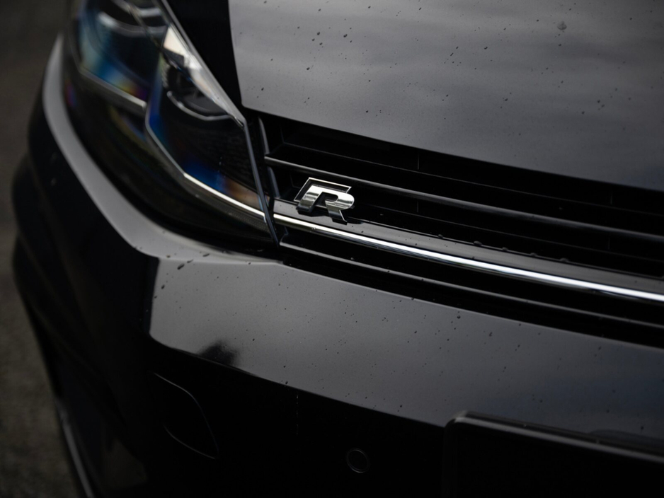 2018 Volkswagen Golf - image 11