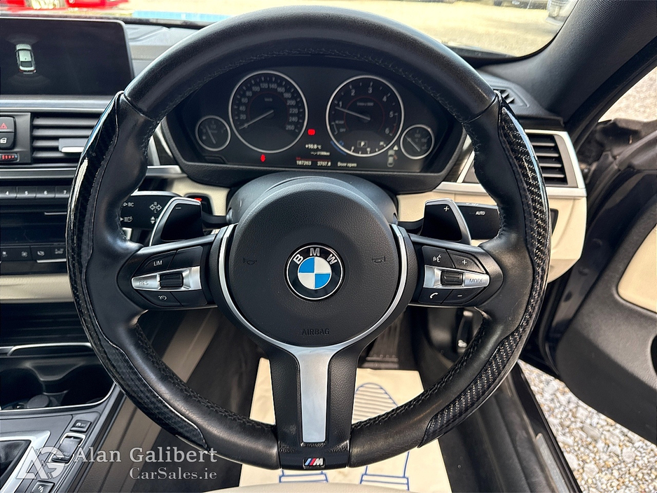 2017 BMW 4 Series - image 12