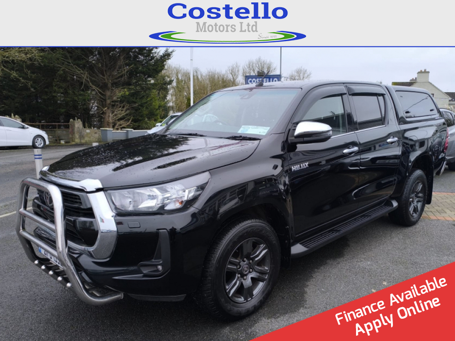 2021 Toyota Hilux 2.4 DOUBLE CAB SR5 4DR €36,000