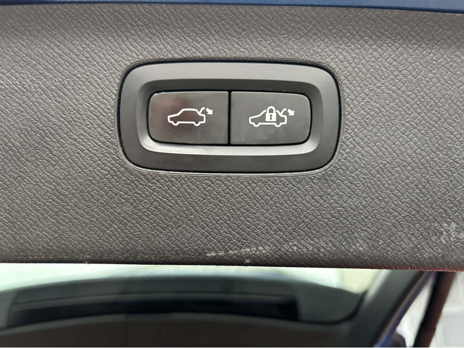 2019 Volvo XC90 - image 21