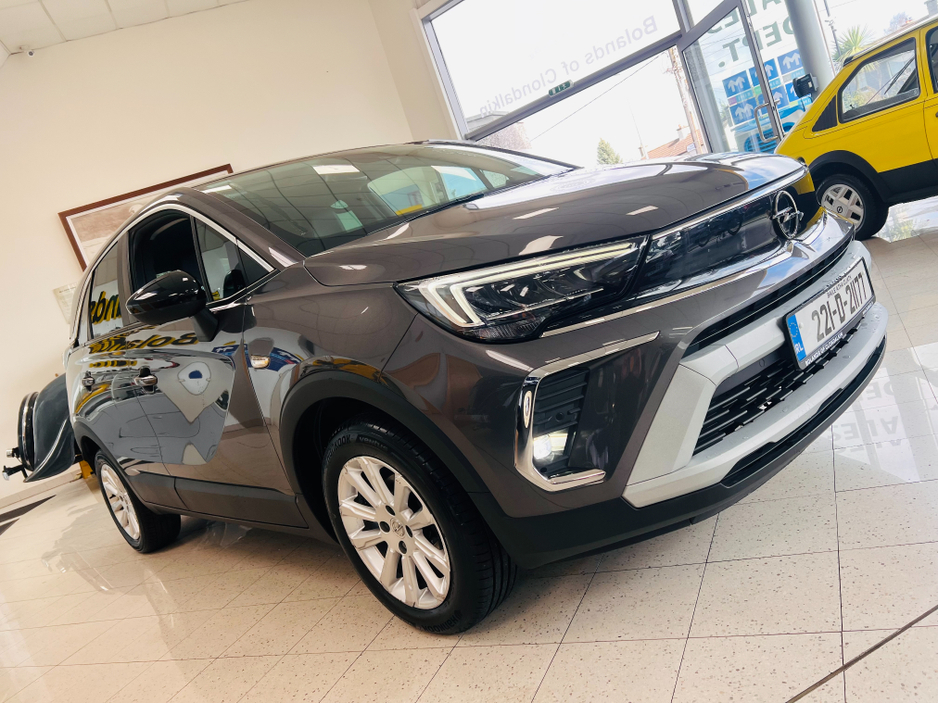 2022 Opel Crossland X - image 7